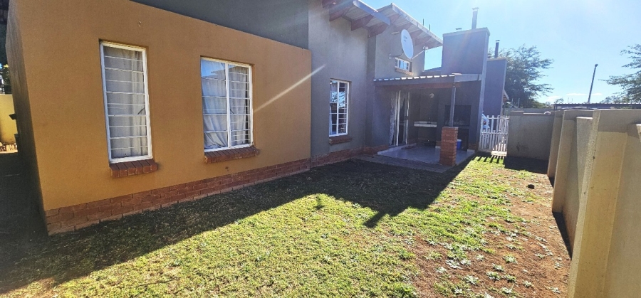 To Let 3 Bedroom Property for Rent in Waterval East North West